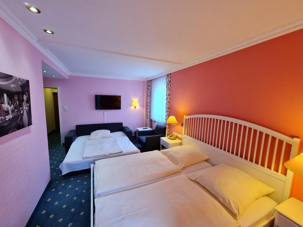 Hotel Heldt Brémai repülőtér Kültér fotó