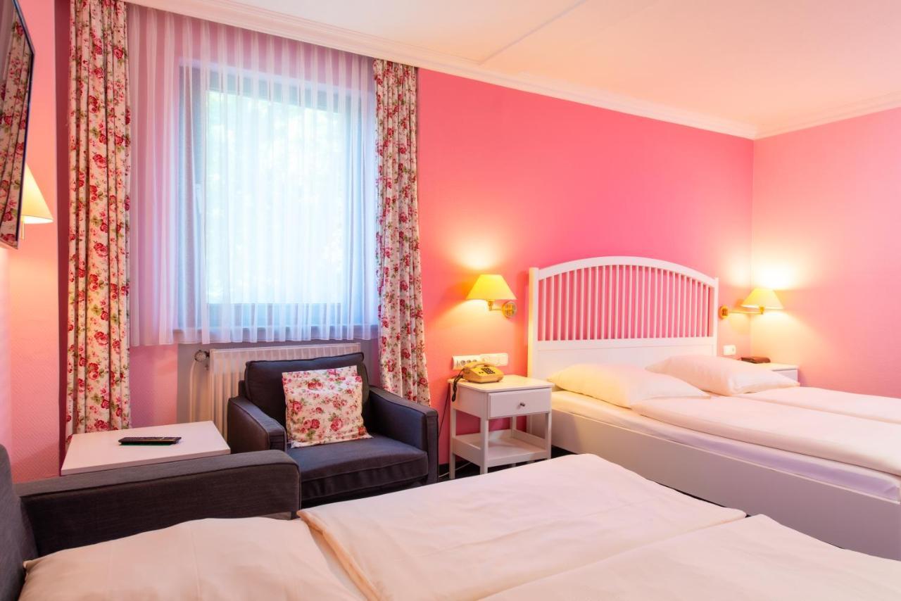 Hotel Heldt Brémai repülőtér Kültér fotó