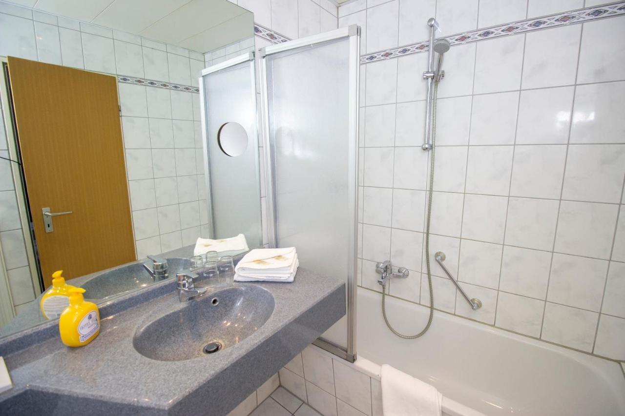 Hotel Heldt Brémai repülőtér Kültér fotó