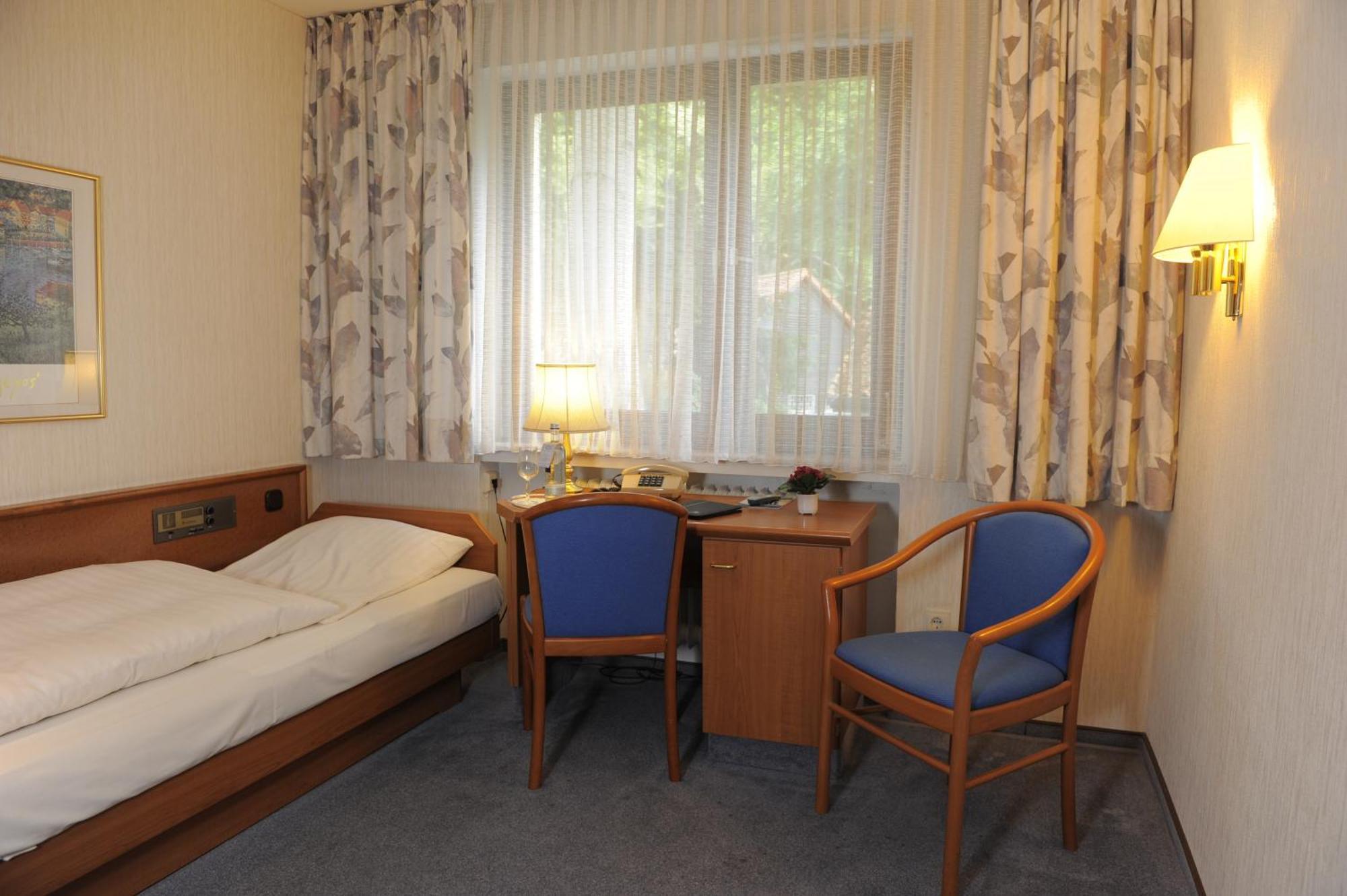 Hotel Heldt Brémai repülőtér Kültér fotó