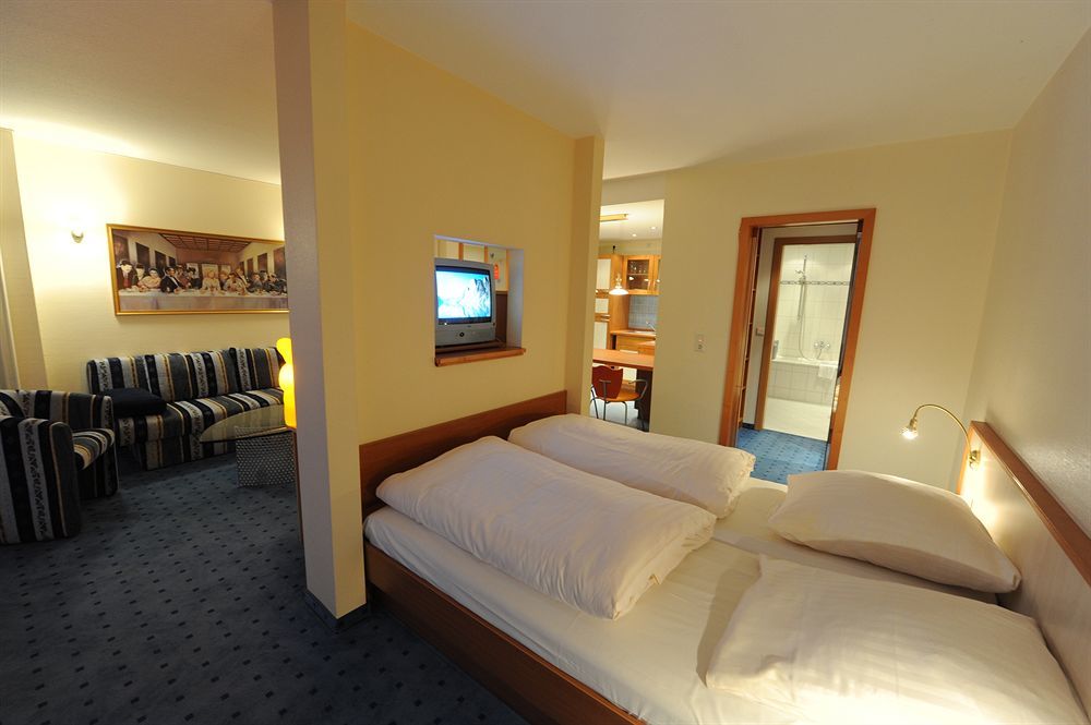 Hotel Heldt Brémai repülőtér Kültér fotó