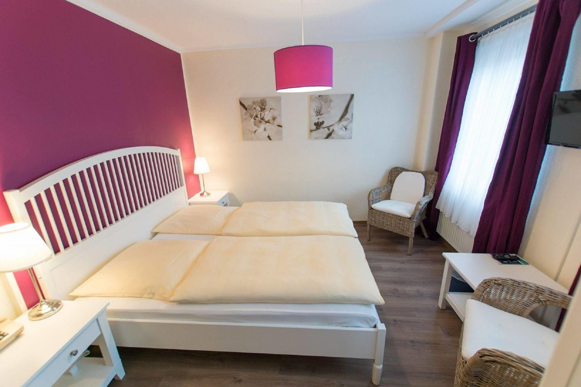 Hotel Heldt Brémai repülőtér Kültér fotó