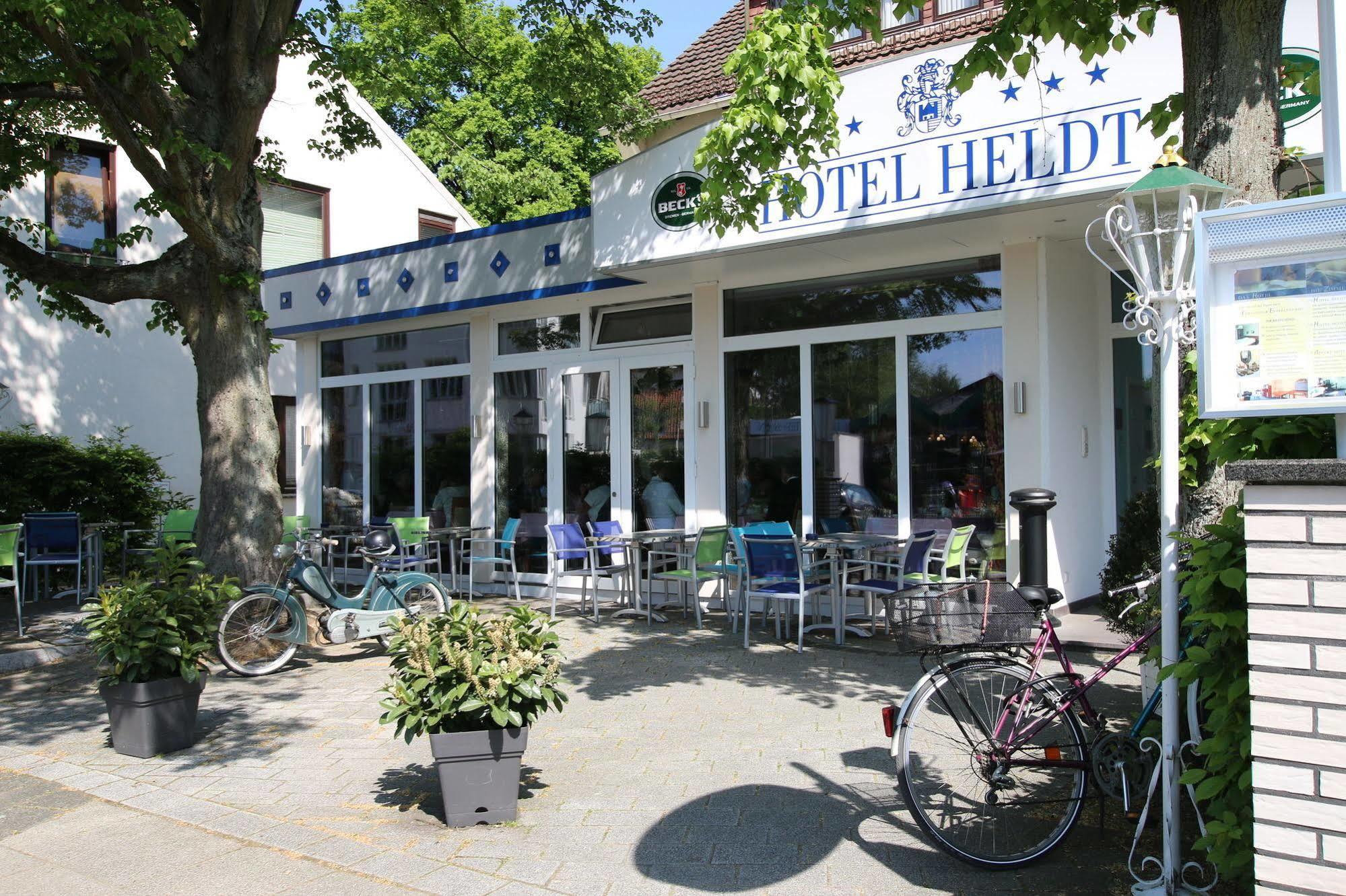 Hotel Heldt Brémai repülőtér Kültér fotó